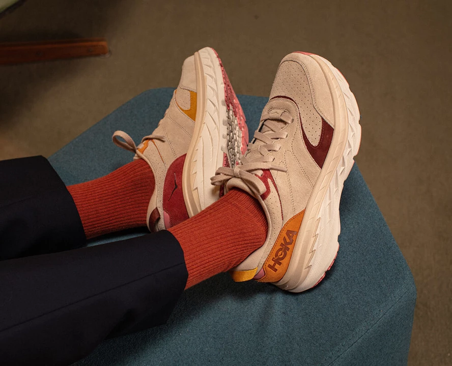 bondi l suede